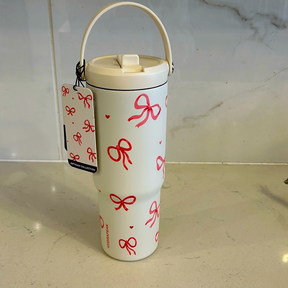 Hydrapeak BOW tumbler /water bottle coquette